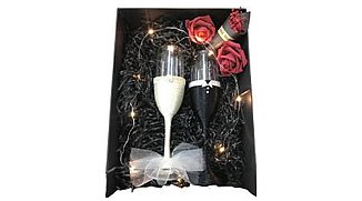 Custom Handmade Wedding Champagne Glasses 2 Custom Handmade Wedding Champagne Glasses 2